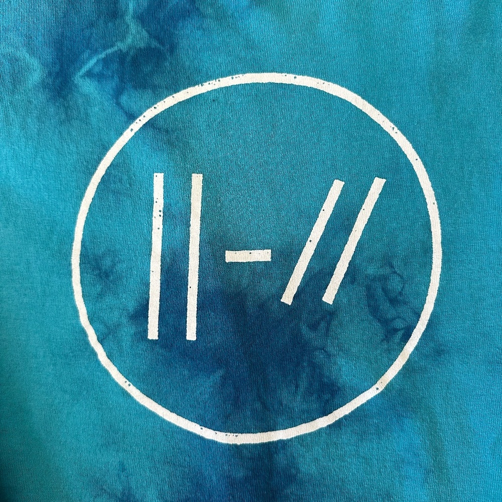 Twenty One Pilots Blue Tie Dye Trench Limited Edition Laurel Ring Long Sleeve